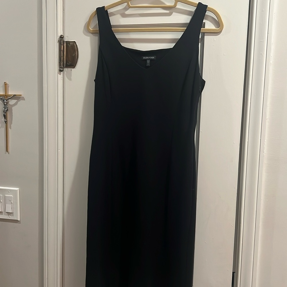 Black size Small, ponte knit sleeveless sheath dress